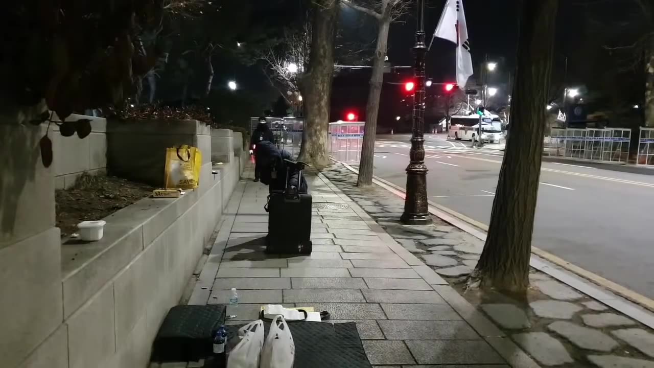 20200306_V3_S01(93qP4sF77Ik)국민을 개돼지만도 못하게 다루라고 누가 시키더냐_