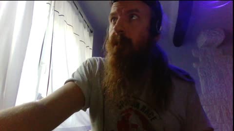 2022-09-30 (3) - Lutaa - Twitch Triskelina