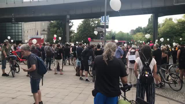 Berlin: Memorial for Lockdown Protester who Died in Police Custody