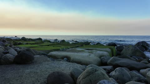 Smoke on the Water - 20 Minutes Un-Looped Relaxing Ocean Waves - No Music - Madeira, Portugal