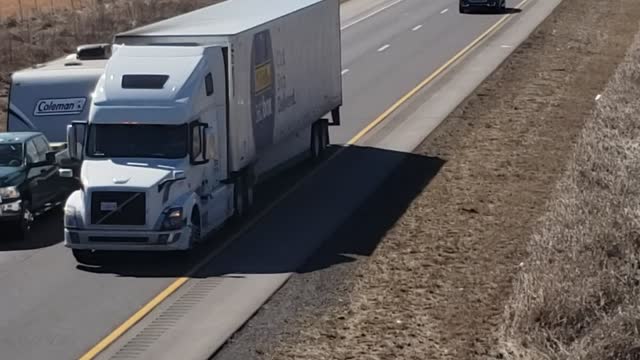 People's Convoy at the hwy 127/Greenville IL exit on I-70 12:30 pm 3/1/22
