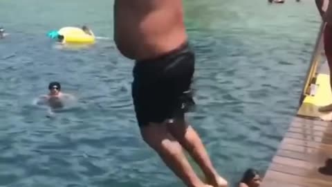 Vídeo comédia
