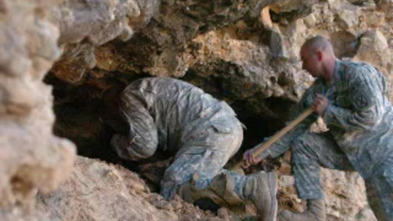 '8 US Soldiers Disappear removing 5000 yr old Flying Machine from Afghan Cave'- 2013