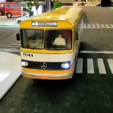 Miniatura de ônibus da Itapemirim