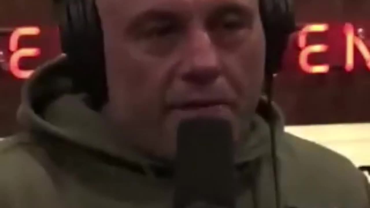 Joe Rogan on smart people and athletes