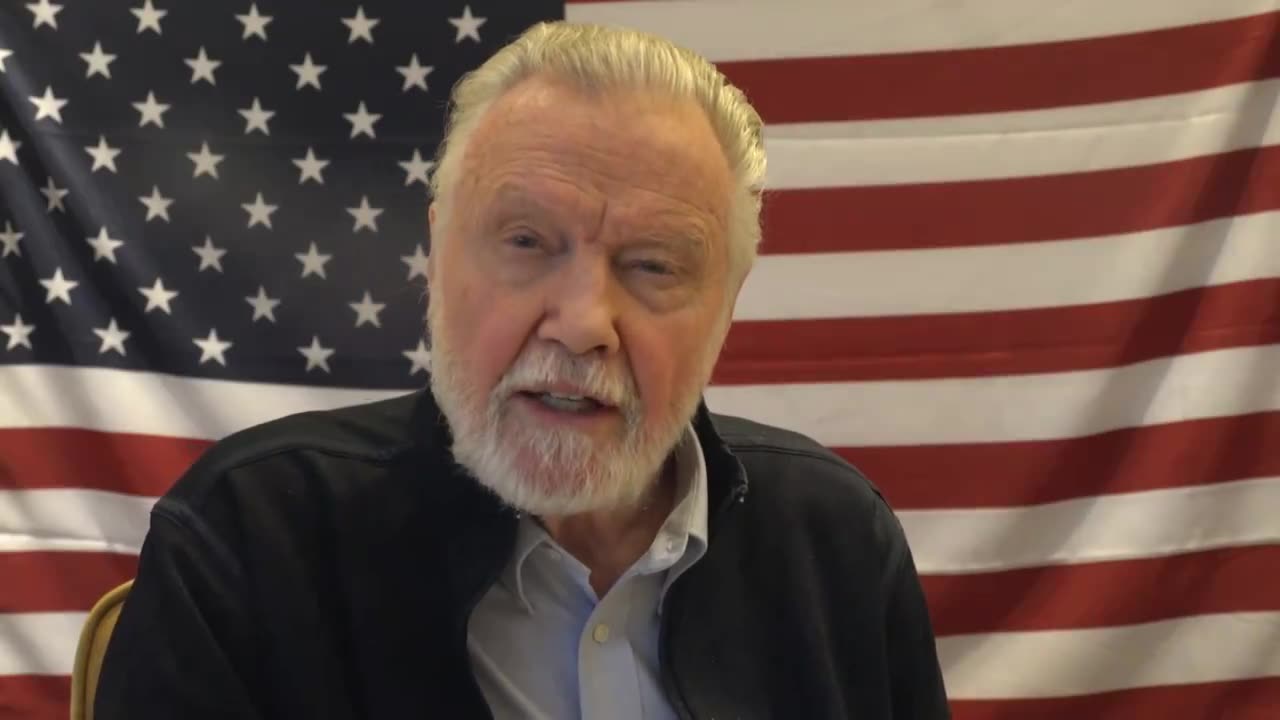 Jon Voight Blasts Angelina Jolie For Her Remarks On Palestine