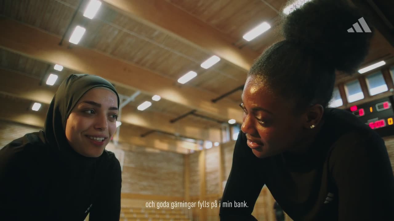 Adidas Islamization campaign in Sweden: 'This is Ramadan'