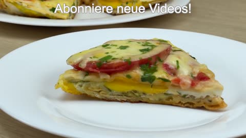 Cover the eggs with a tortilla! Delicious recipe in 5 minutes! New breakfast recipe