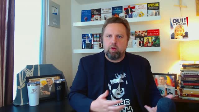 Brian Stelter can't get no respect. Truth bomb explodes in his fat face.