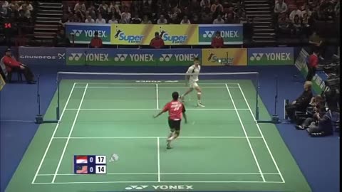 All England Lee Chong Wei vs Taufik Hidayat 2008 Part 1.
