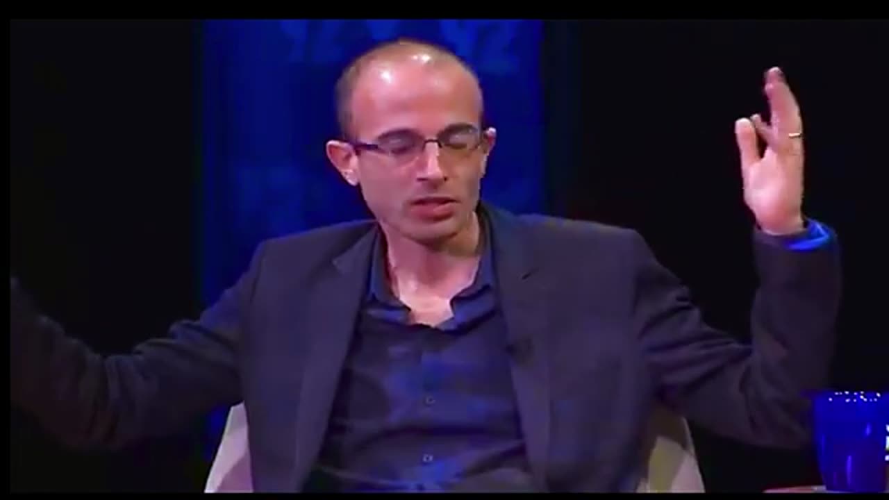 Yuval Noah Harari - Science is about power not the truth (2022) (with sound)