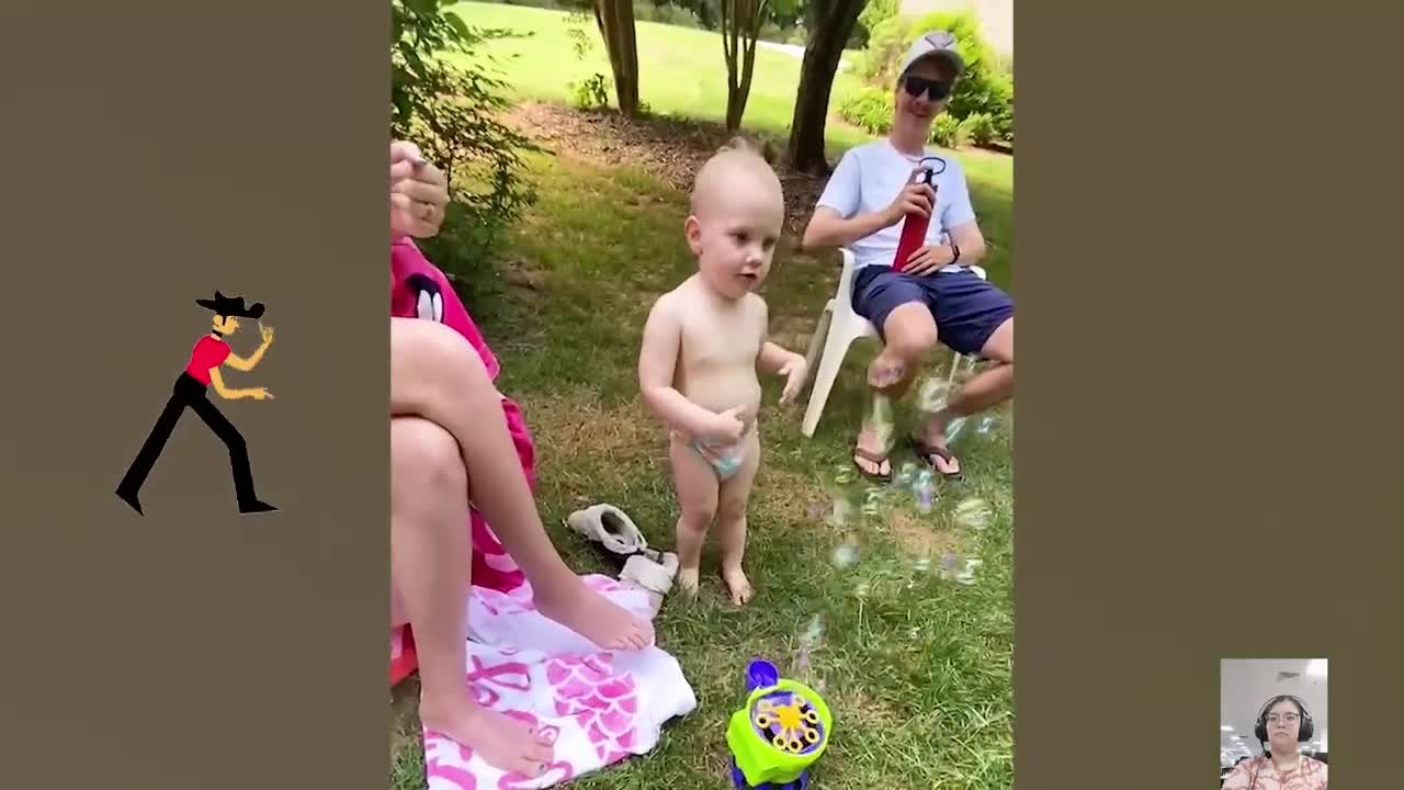 Funny Babies Explore the World Compilation - Baby Outdoor Videos