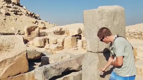 Shorts - Pyramids With Sound