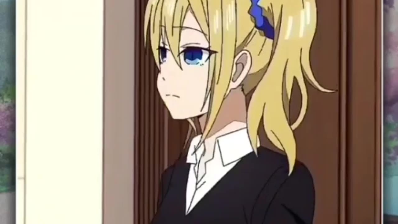 SHE HAS BEAUTIFUL EYES DON'T YOU AGREE ? COMMENT BELOW