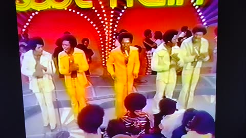 Tavares Check It Out 1973 (Soul Train)