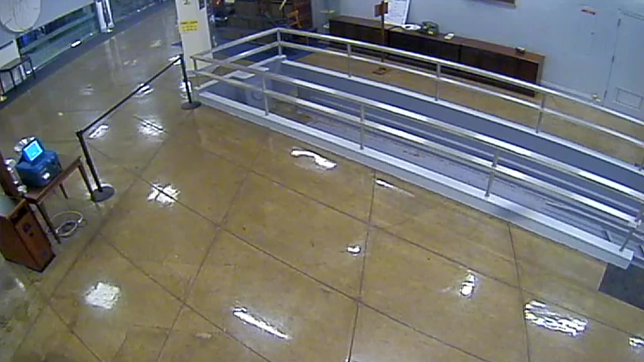 3064RHOBG3SubwayScreening_2021-01-05_20h40min01s423ms.mp4