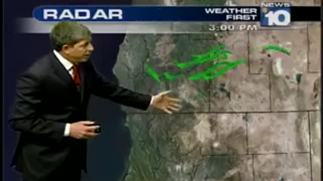 Ex-military meteorologist acknowledges that they are spraying chemtrails live on main stream media.