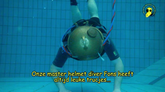 Dutch Diving Helmets, even spelen bij Lutra