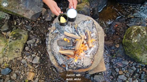 A feast for a REAL CHICKEN, BACON and CHESSE fan (Relaxing Sounds, ASMR, Nature 4K)