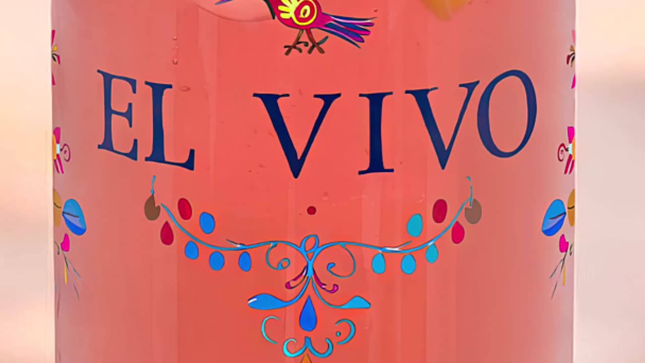 Sip in Style with This Stunning El Vivo Glass! 🌿🍹 #ElVivo #UniqueGlass