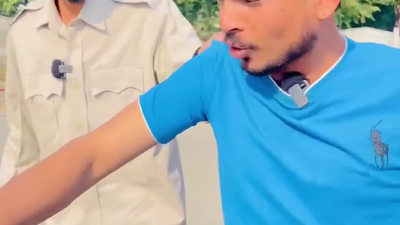 Pulis Wale ko pagal samjha 😜#short#comedi