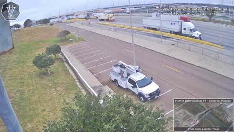 2024-01-15 - Puente Internacional 4 (viendo hacia Laredo, Texas)