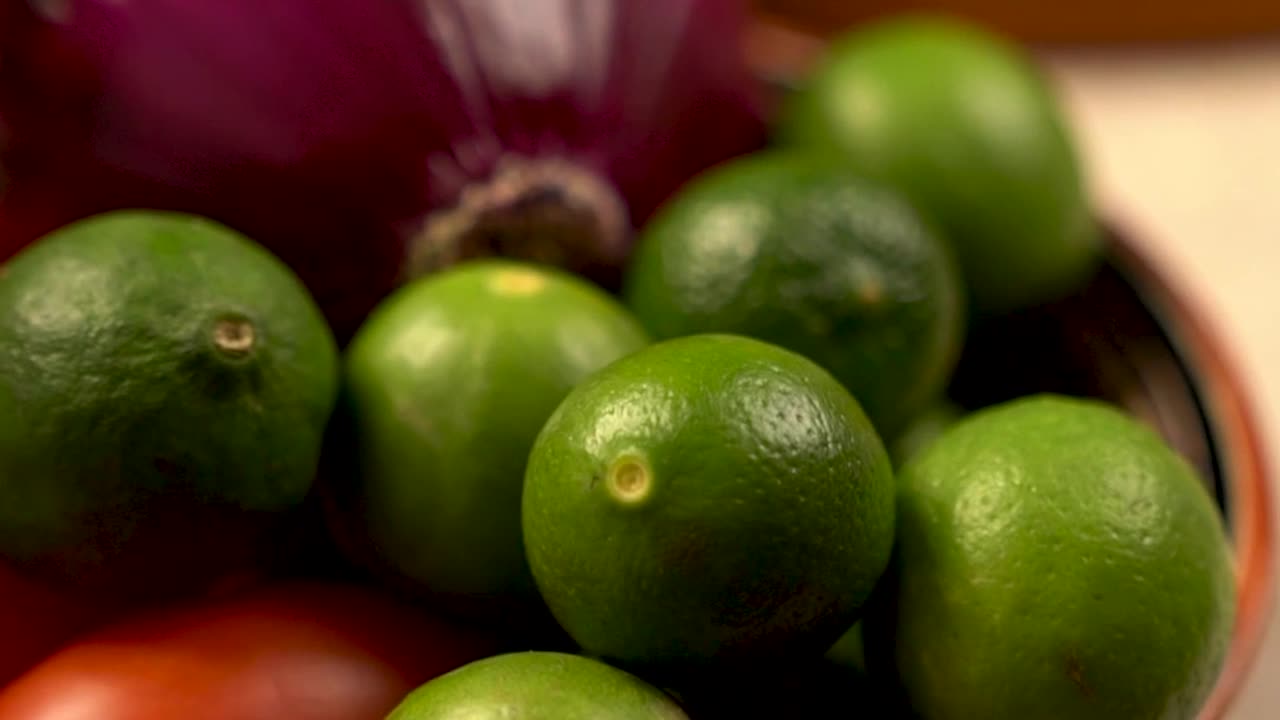 🎉🥑 National Guacamole Day Bash: A Guac-tastic Fiesta with HINESight Entertainment! 🥑