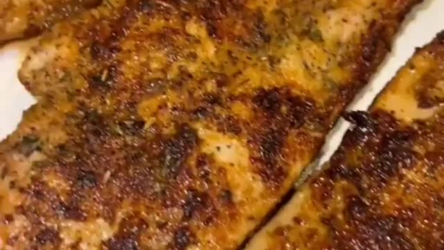 Beef patties covered with mozzarella cheese
