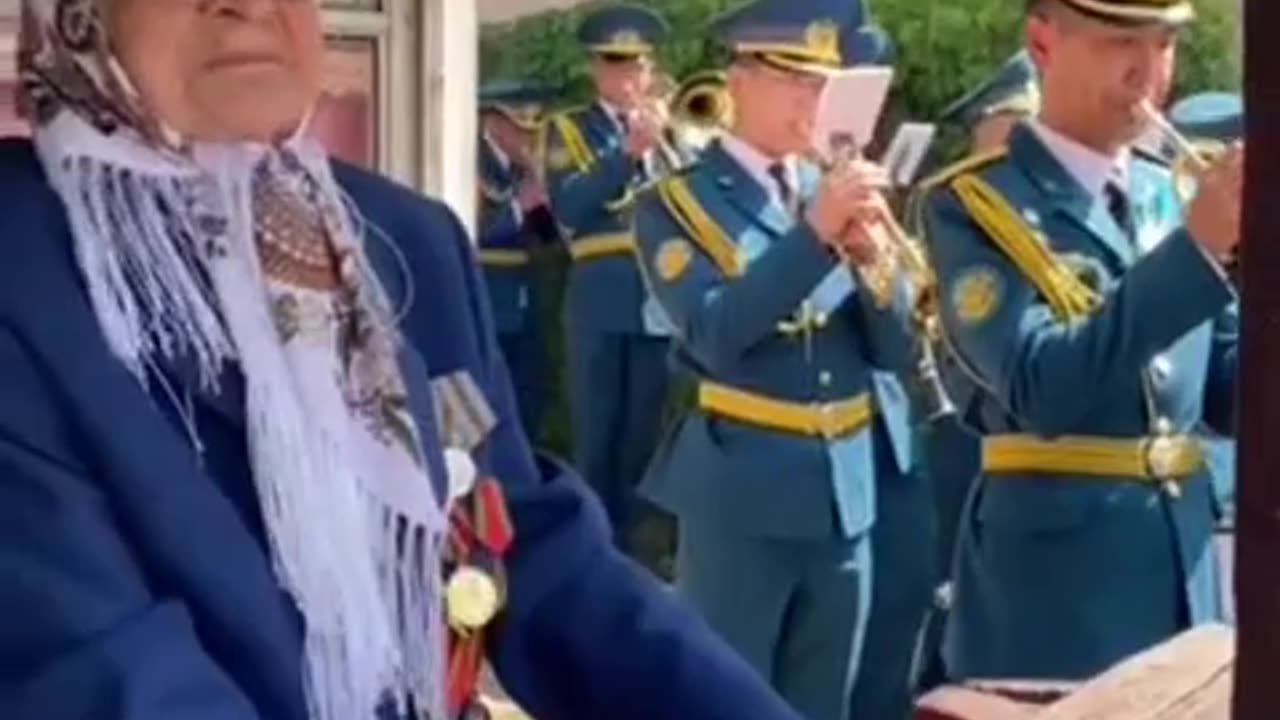 In Shymkent, Kazakhstan The Kazakhs came to congratulate WWII veteran Nina