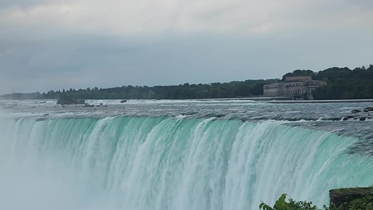 Niagara falls