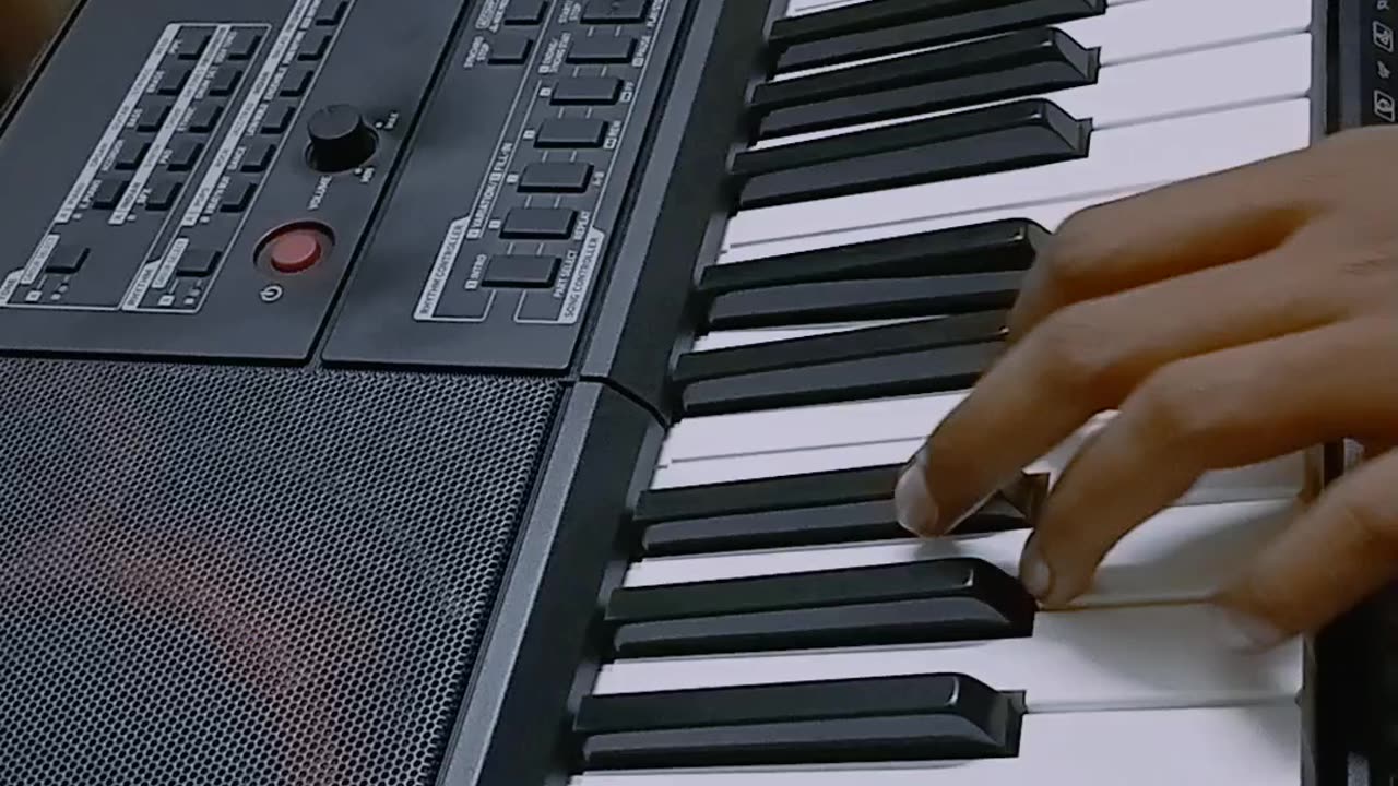 Game of thrones theme on piano 🎹