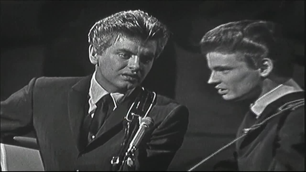 Everly Brothers-All I Have To Do Is Dream (Live) HQ