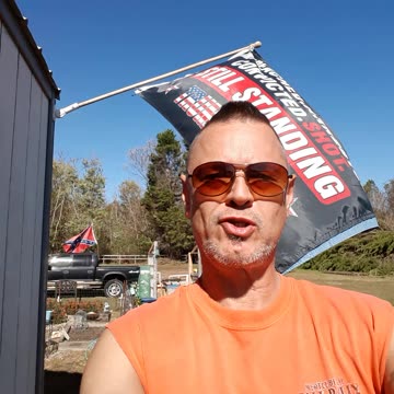 Trump flags fly'n Rebel flags fly'n