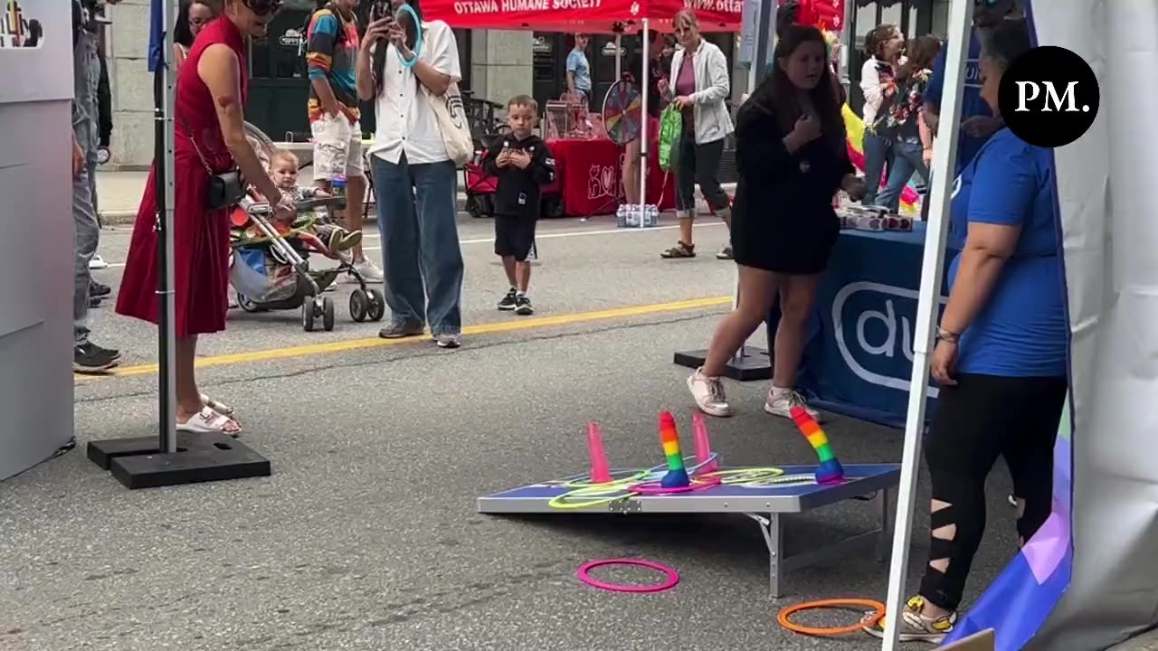 Festival do orgulho gay de Ottawa no Canadá