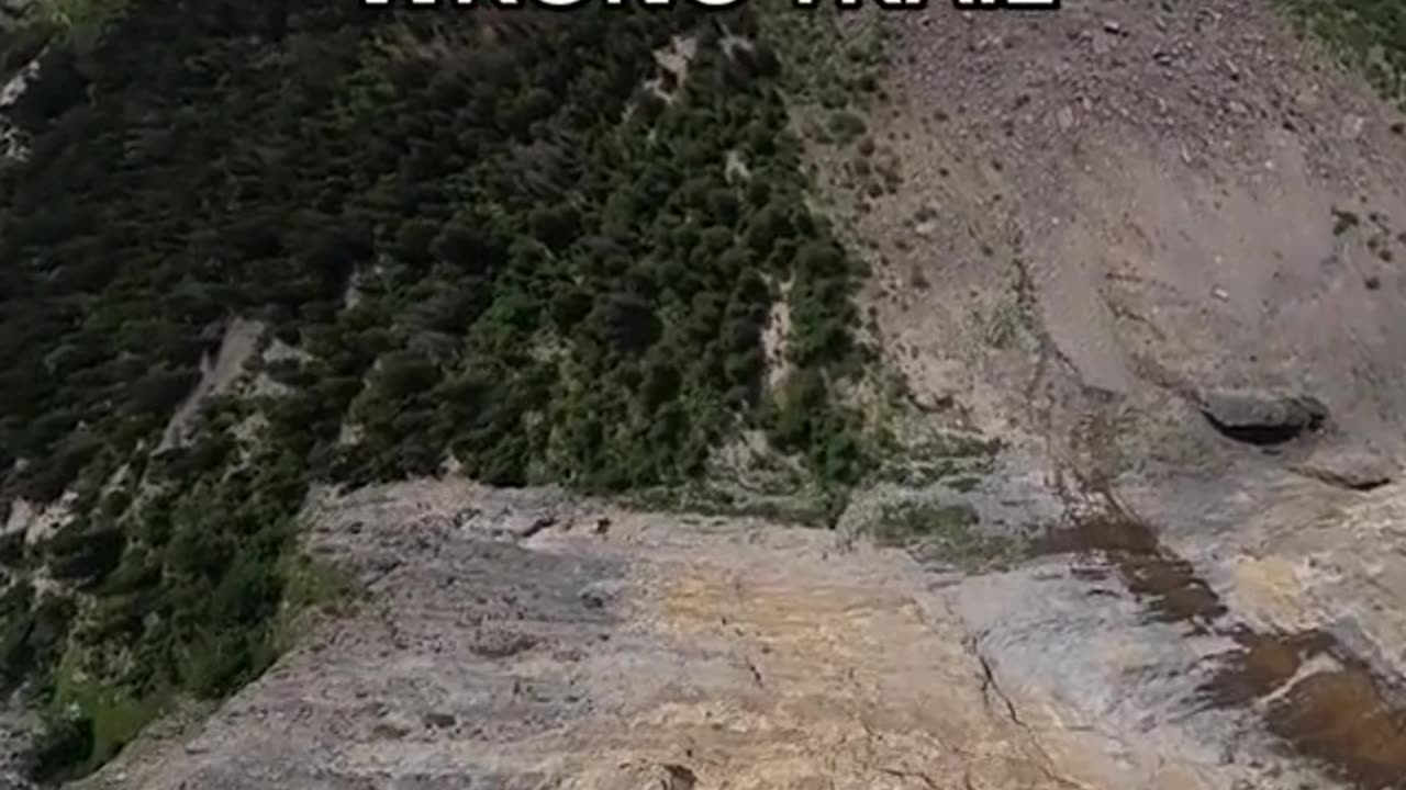 Mountains biker takes Wrong trail 😨