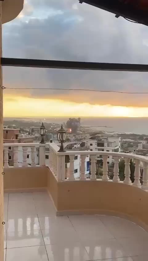 🚨BREAKING: Israel's military strikes targets in southern Lebanon