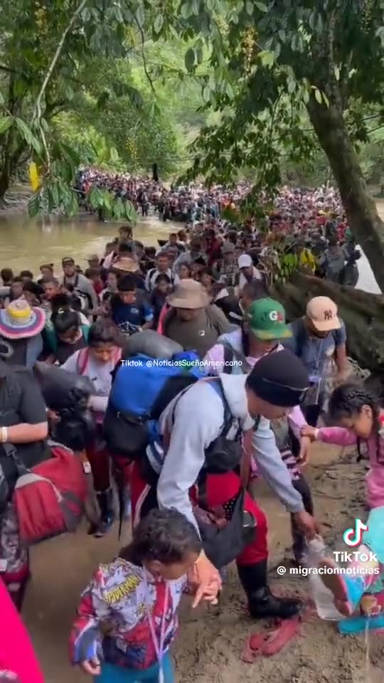 Thousands of migrants, entire families with small children are on their way to the US border