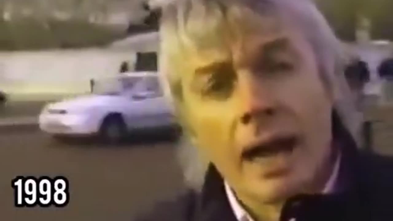 David Icke in 1998... it is almost unbelievable how spot on he was