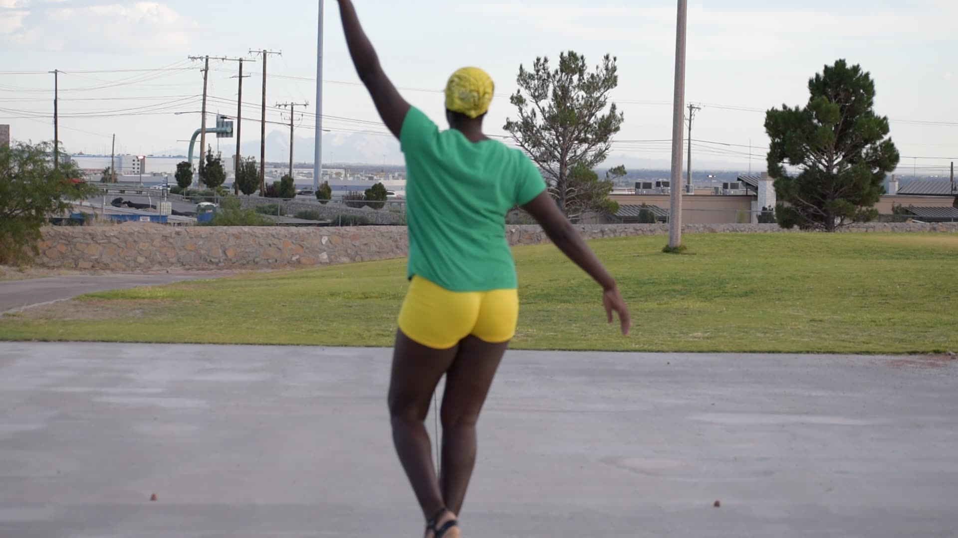 034- Soca Samba Tremble - Practice Fast Leg & Hip Work in Heels