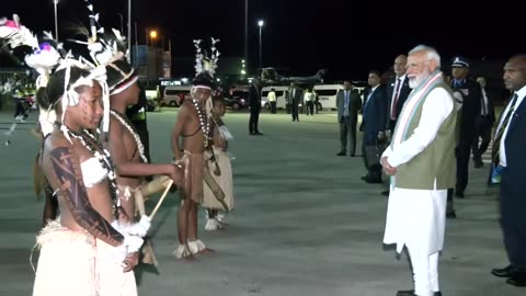 Ceremonial welcome and guard of honour for PM Modi in Papua New Guinea