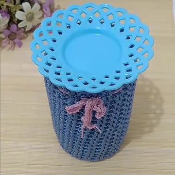 A Crochet Jar's Cover