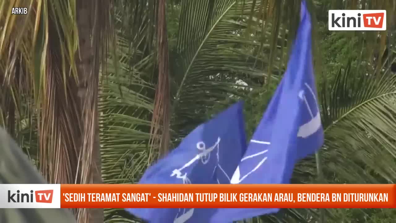 'Sedih teramat sangat' - Shahidan tutup bilik gerakan Arau, bendera BN diturun