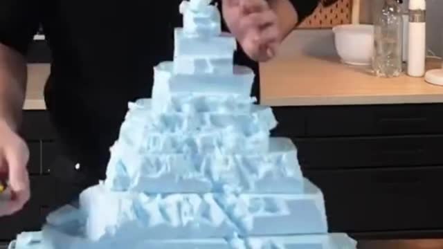 Shocking creative video of manual modeling