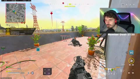 HELPING AN E-GIRL GET HER FIRST VONDEL NUKE ON WARZONE 2!