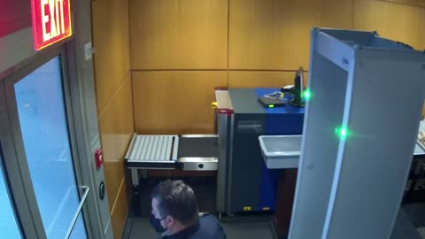 8617OHOB0101B12_2021-01-06_14h40min00s920ms.mp4