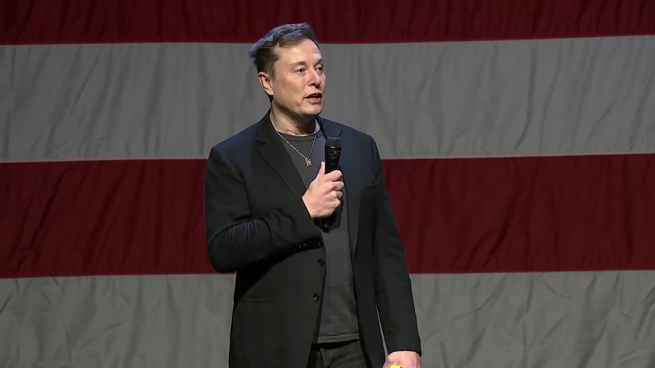 Elon Musk Awards Another $1M To Random Person