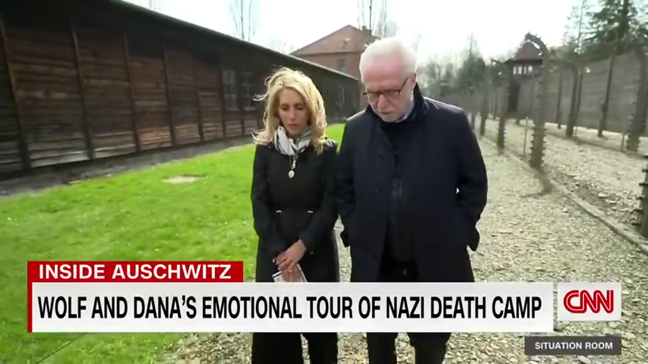 CNN Wolf Blitzer and Dana Bash in AUSCHWITZ