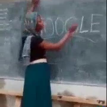 Amazing teacher very interesting 🤣🤣🤣