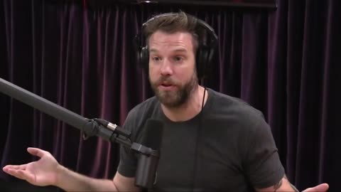 Anthony Jeselnik on Writing for Jimmy Fallon, Comments on His Drinking - Joe Rogan