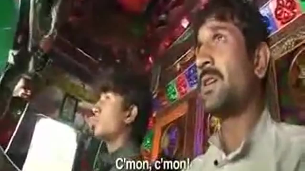 Learn to drive truck 🚛 Pakistan